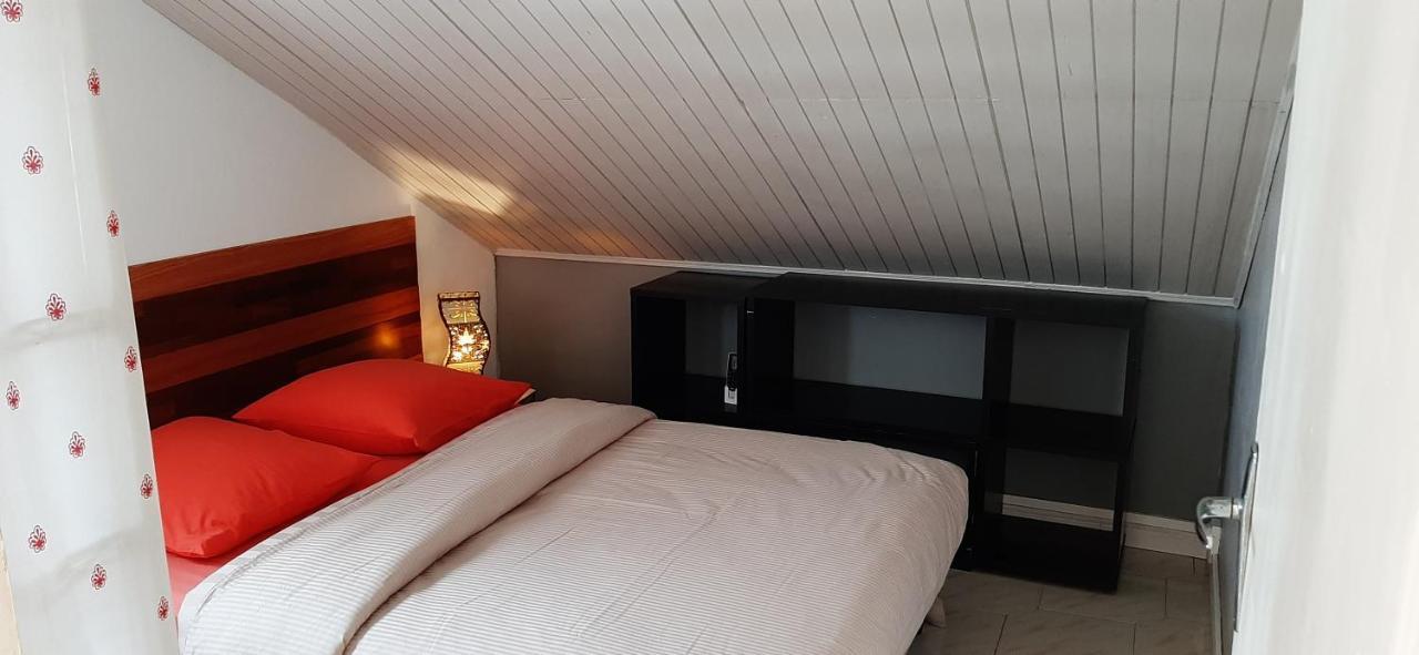 Les Anones Apartment Saint-Gilles-les Bains Ngoại thất bức ảnh
