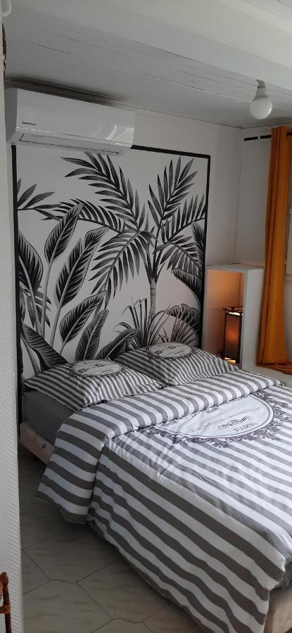 Les Anones Apartment Saint-Gilles-les Bains Ngoại thất bức ảnh