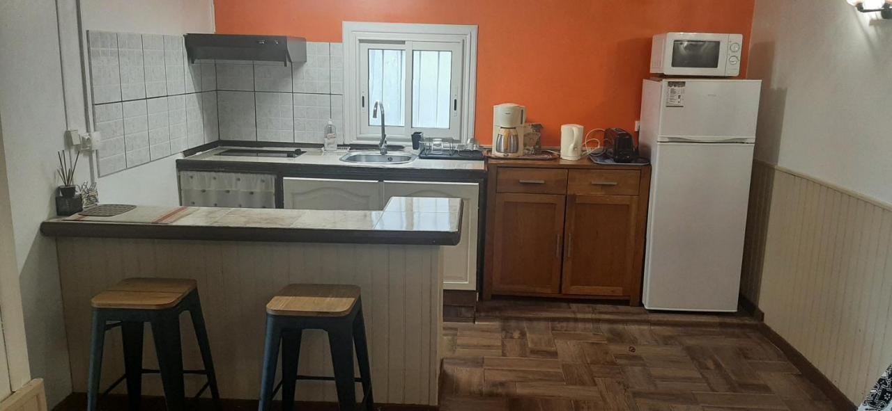 Les Anones Apartment Saint-Gilles-les Bains Ngoại thất bức ảnh