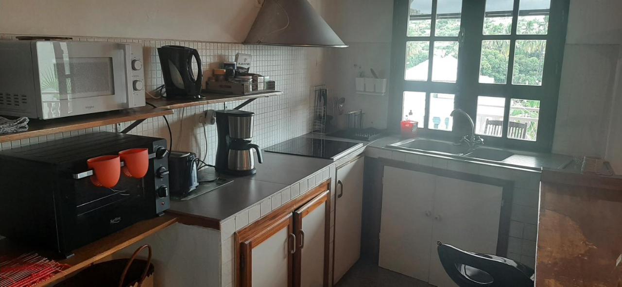 Les Anones Apartment Saint-Gilles-les Bains Ngoại thất bức ảnh