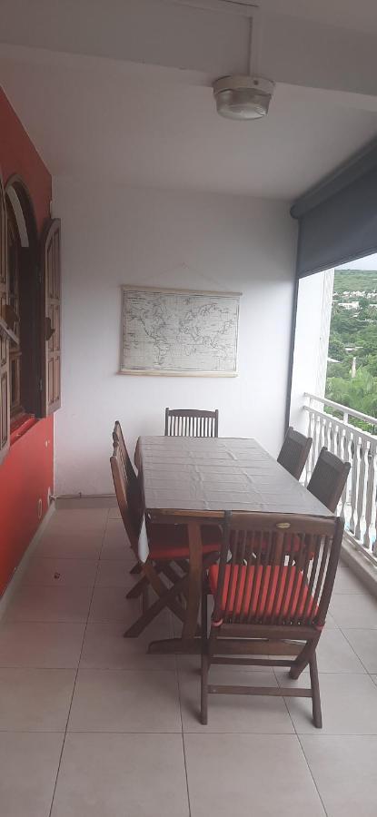 Les Anones Apartment Saint-Gilles-les Bains Ngoại thất bức ảnh