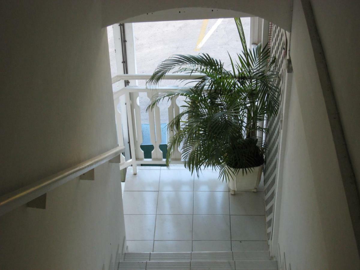 Les Anones Apartment Saint-Gilles-les Bains Ngoại thất bức ảnh